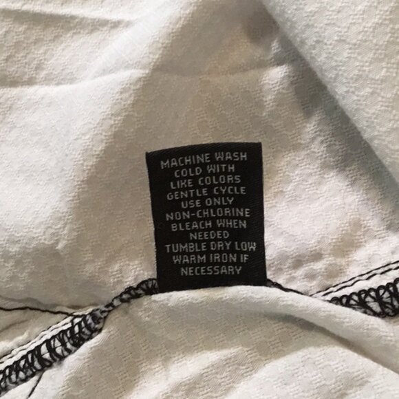 Buckle White Button-Up Shirt with Black Accents - Picture 11 of 11